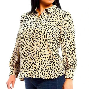 Vince Camuto Animal Reset Button Front Shirt Size Medium NWT